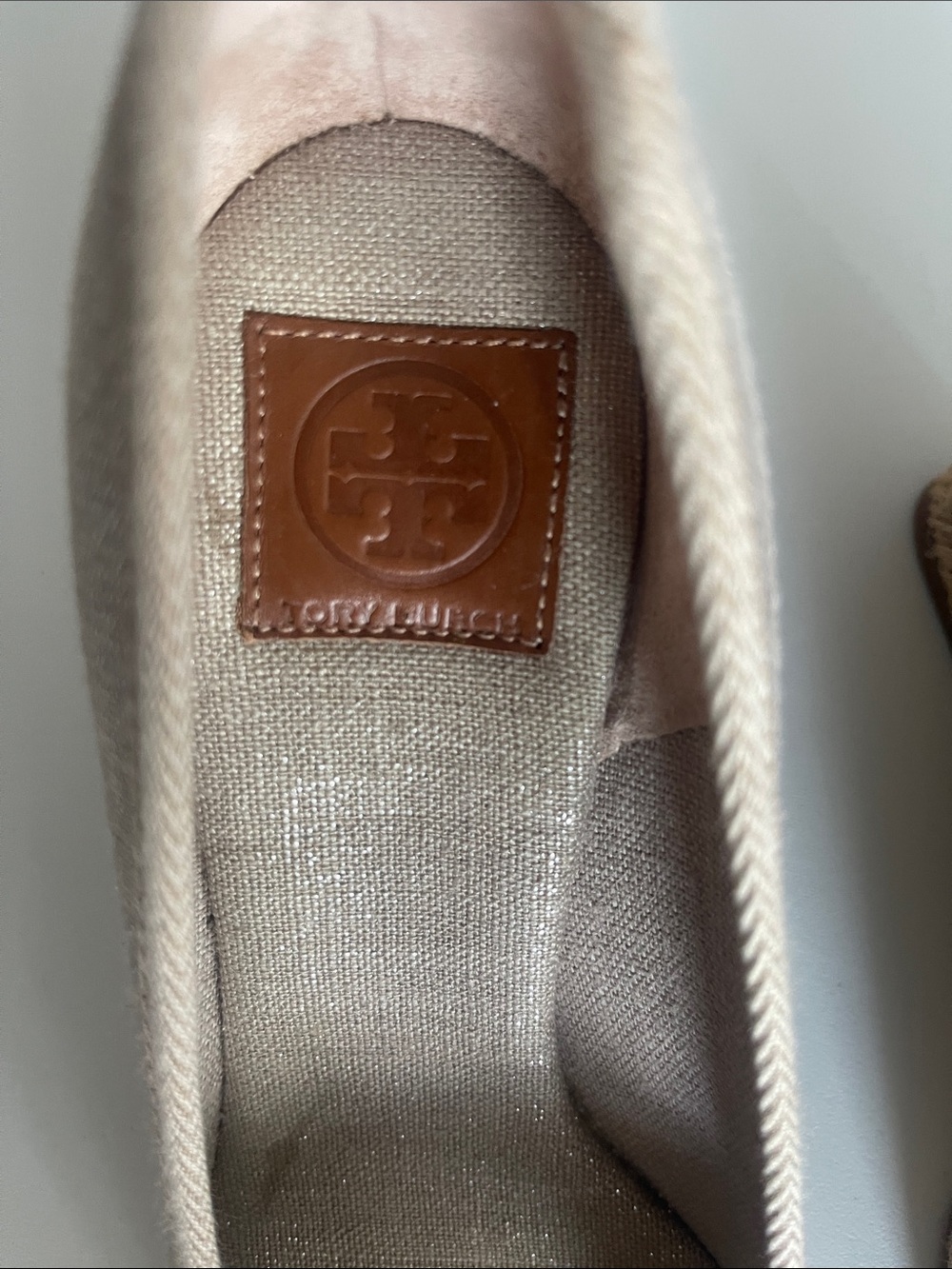 Women’s Cream Espadrille Wedge Pumps with Bow Tory Burch Size 8 - Picture 3 of 9